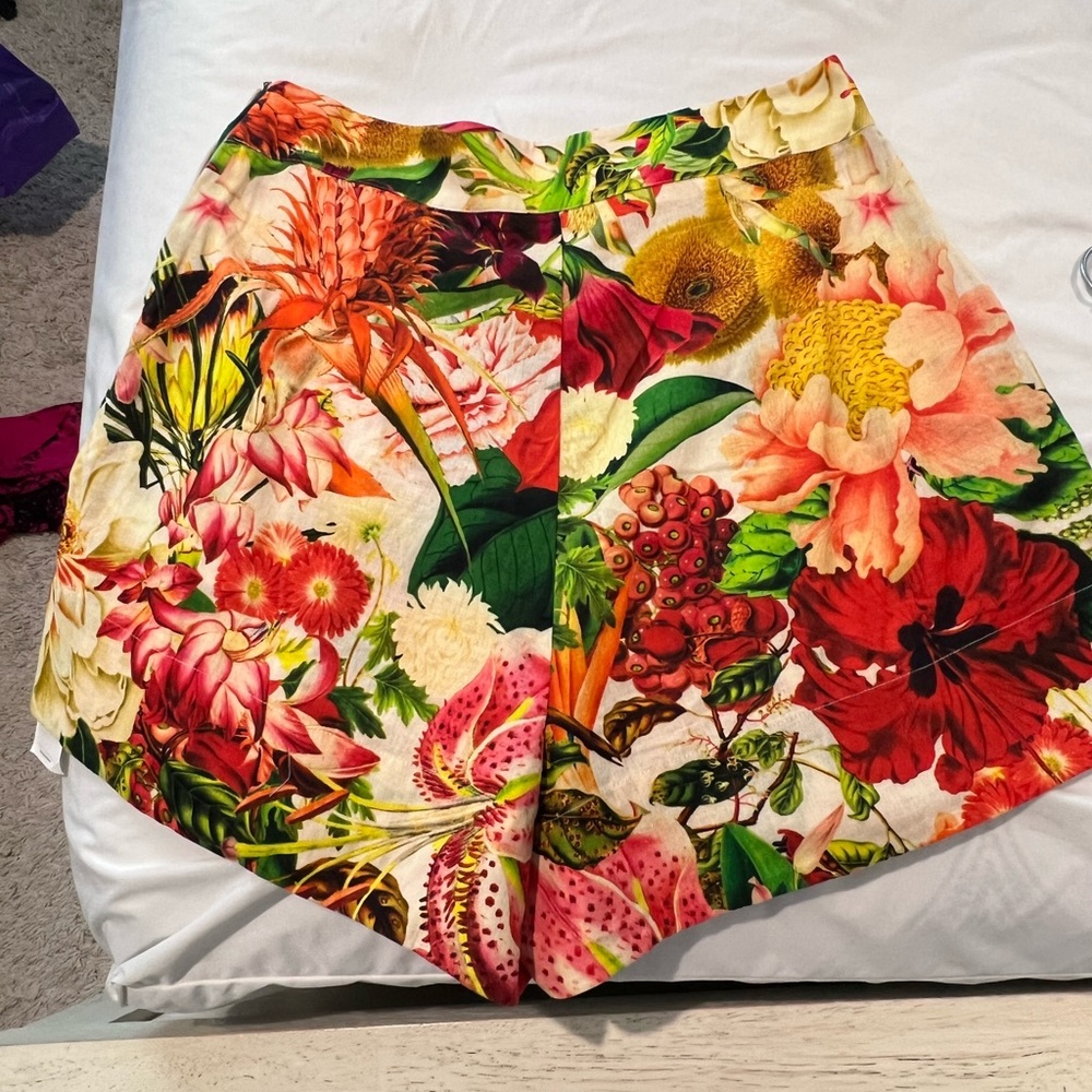 Tropical Floral Women's Bermuda Shorts